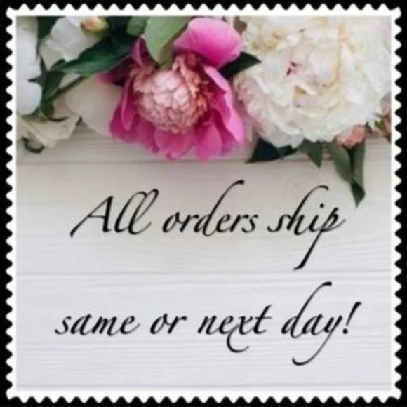 April Boutique Sale Shop HERE - Picture 7 of 13